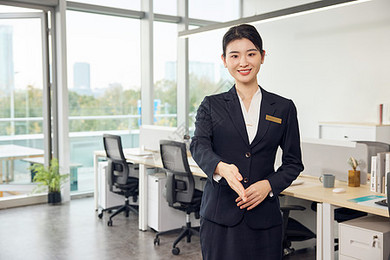 碧桂園物業(yè)跨界職業(yè)中介服務(wù) 物業(yè)管理的多元化戰(zhàn)略與社區(qū)價值延伸